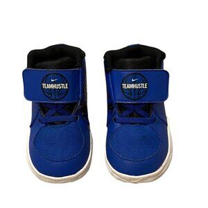 Nike ToddlerTeam Hustle High Top Sneakers - Size 7C - Great Condition!